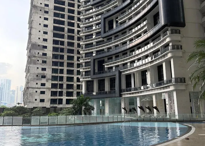 Knightsbridge Residences Aparthotel