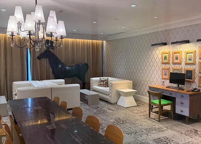 Knightsbridge Residences Aparthotel
