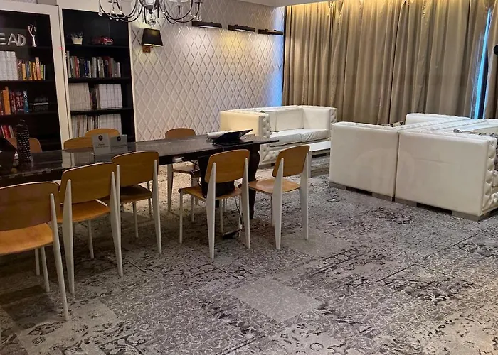 Knightsbridge Residences Aparthotel